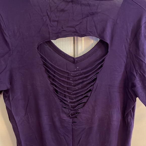 Purple open back shirt with bling - Picture 3 of 5
